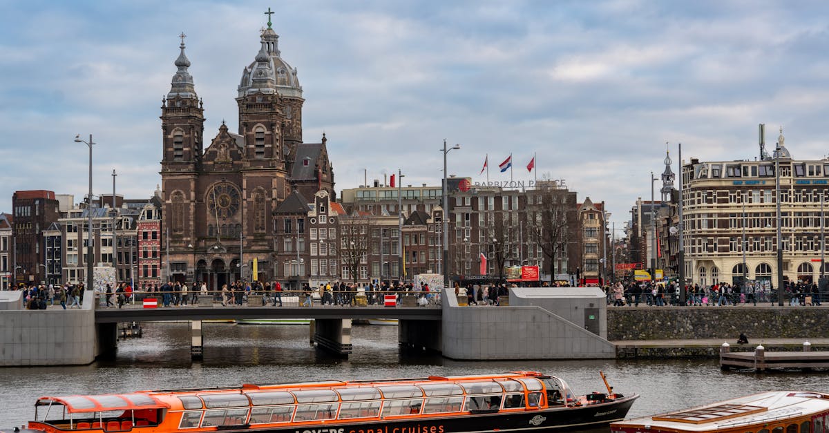 Canal cruise