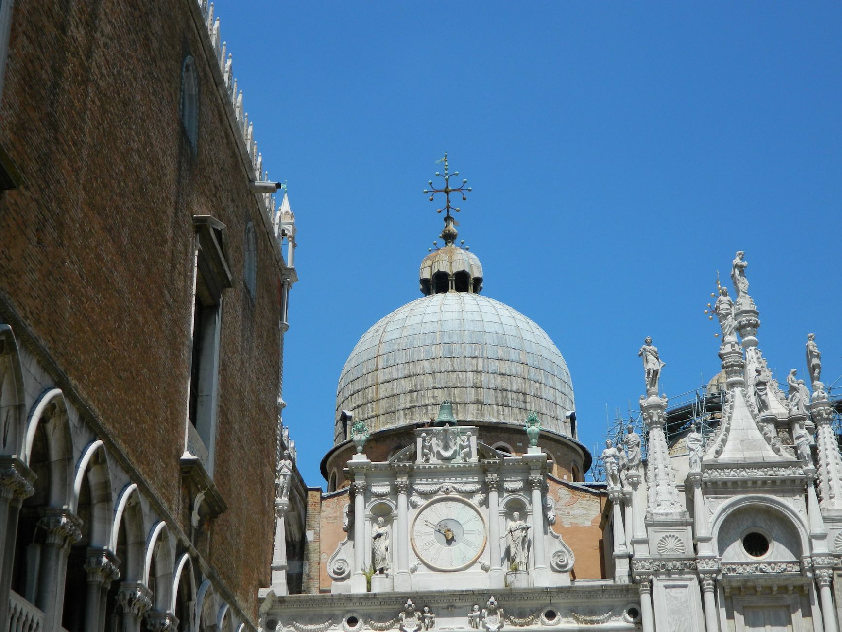 Doj Sarayı (Palazzo Ducale) ve Ah Köprüsü