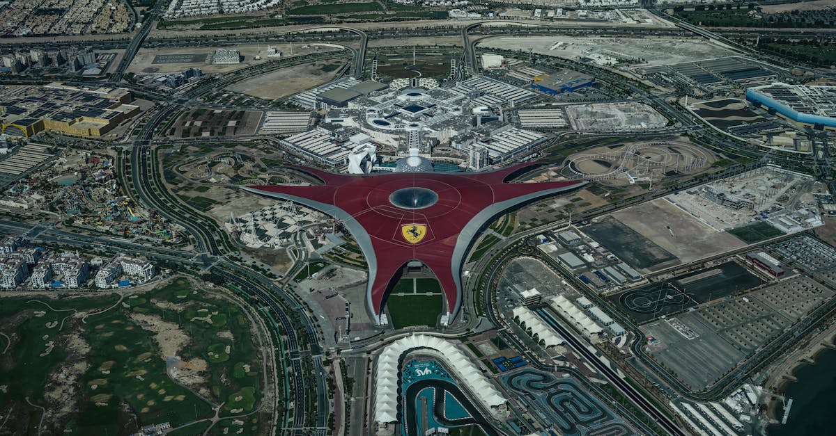 Ferrari World + Yas Adası