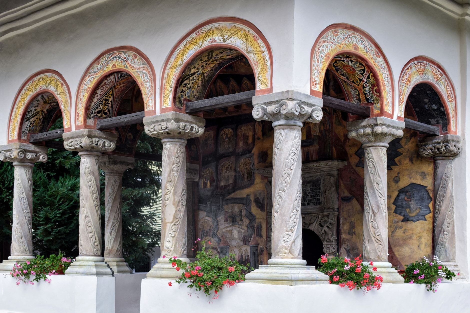 Gracanica Manastırı
