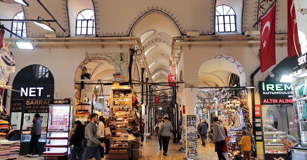 Kapalıçarşı + Mısır Çarşısı