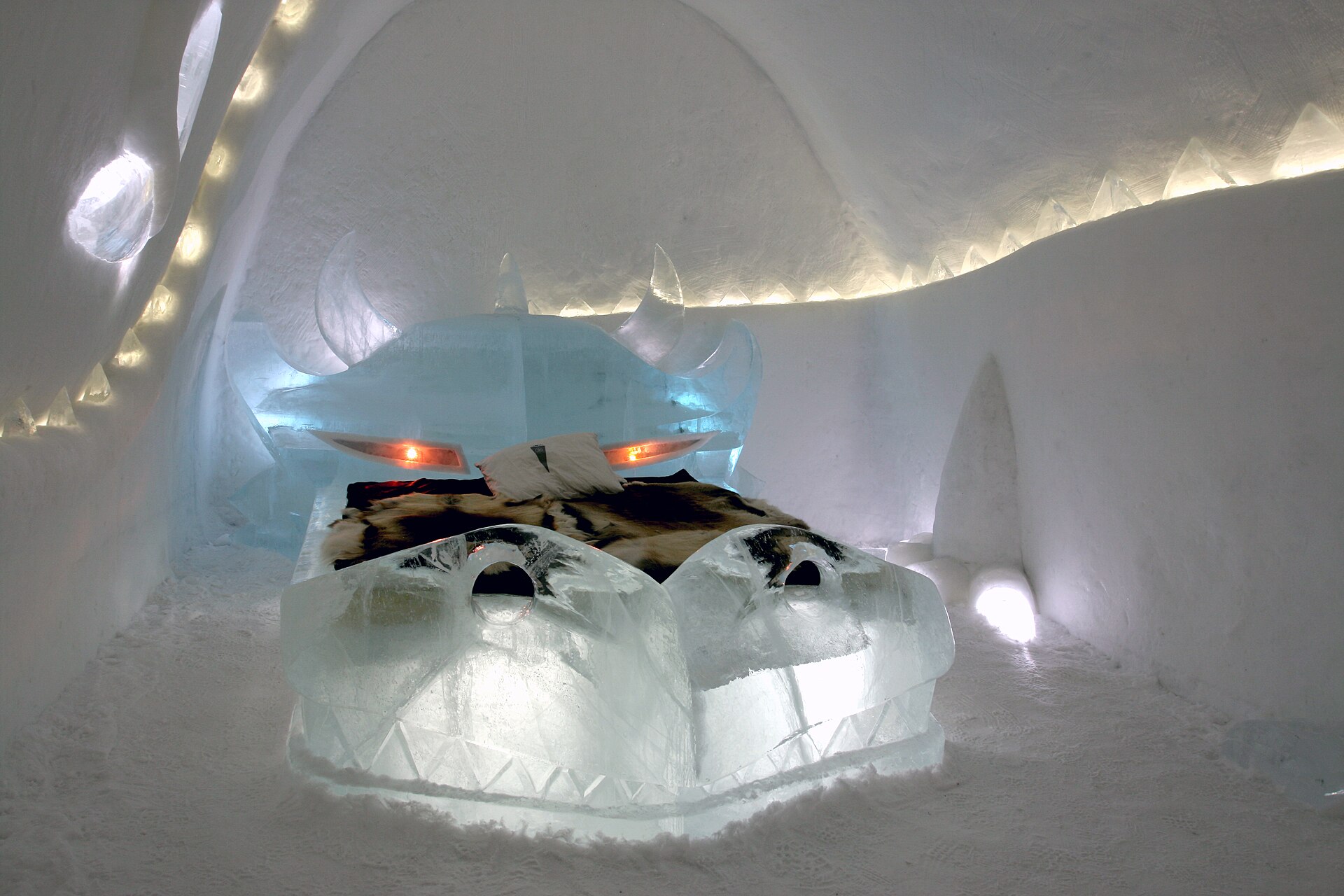 ICEHOTEL (Jukkasjärvi)