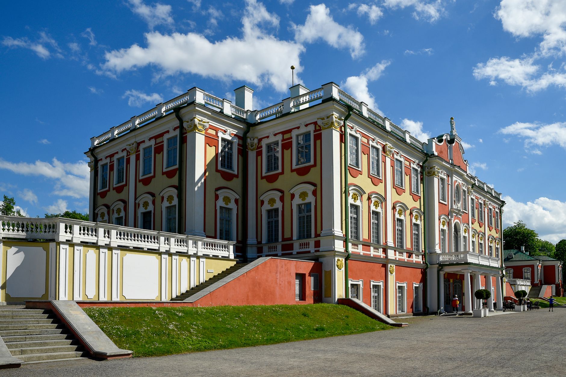 Kadriorg Palace