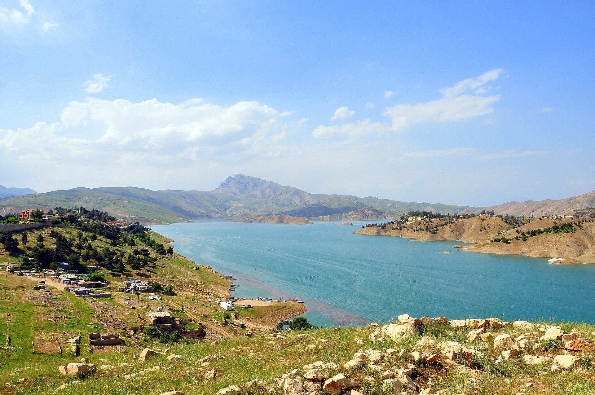 Dukan Gölü