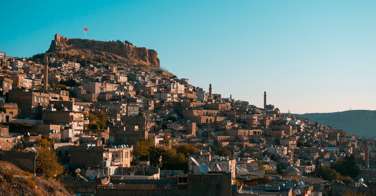 Eski Mardin'de yürüyüş