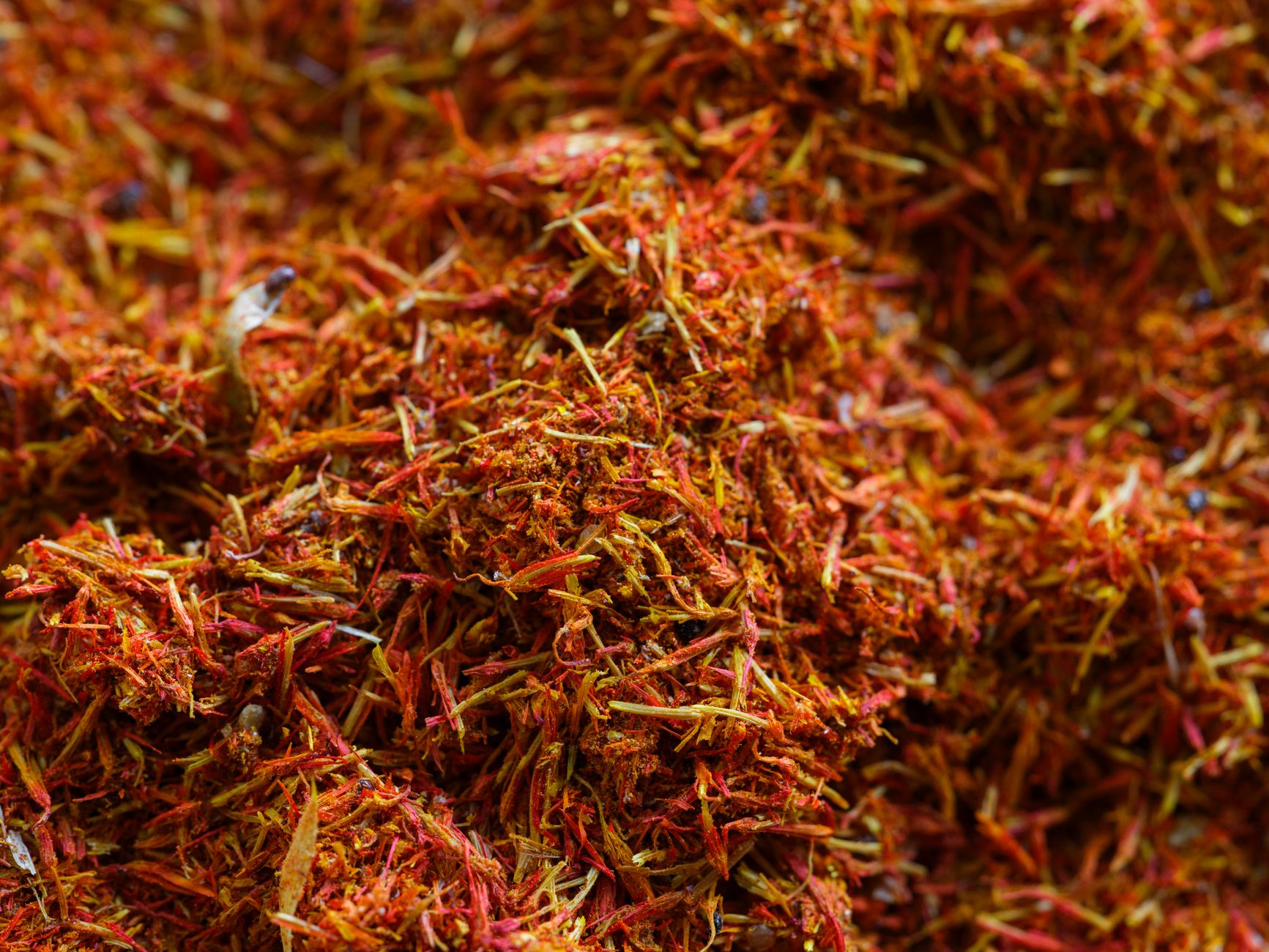 The saffron and spice bazaar