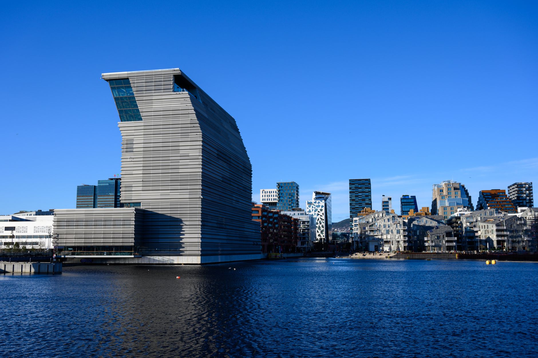 Oslo Opera Binası