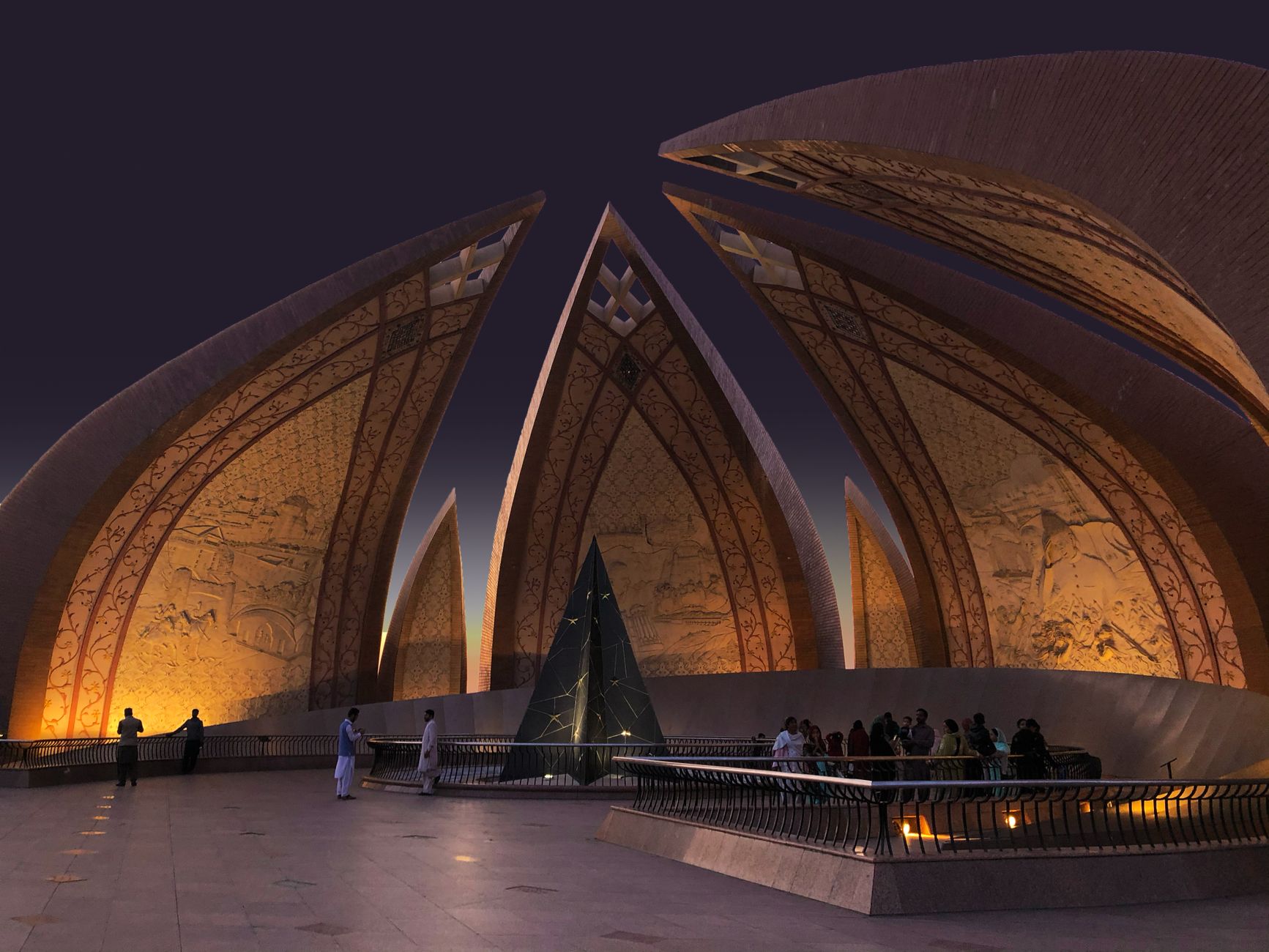 Pakistan Anıtı