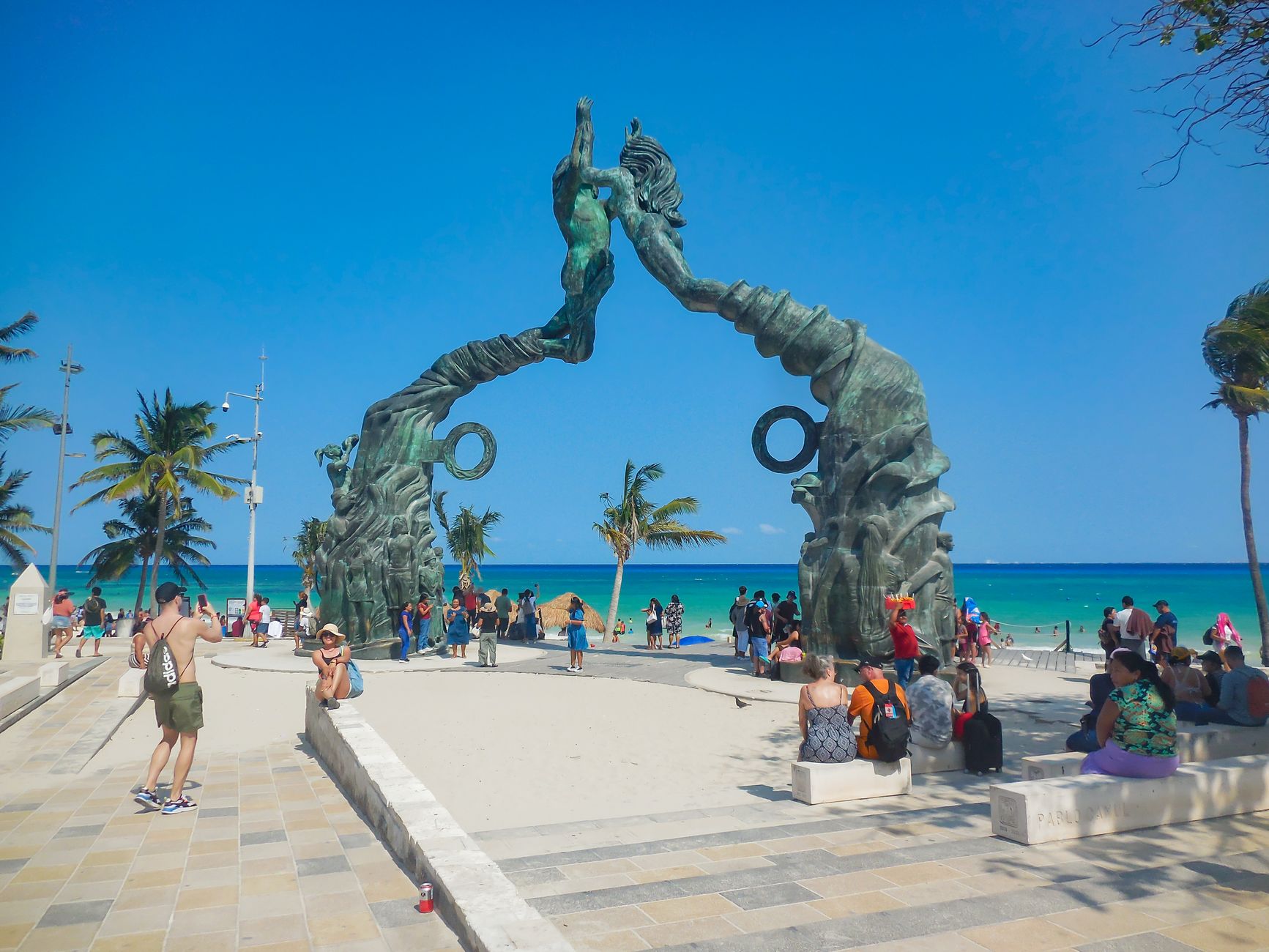 Playa Delfines