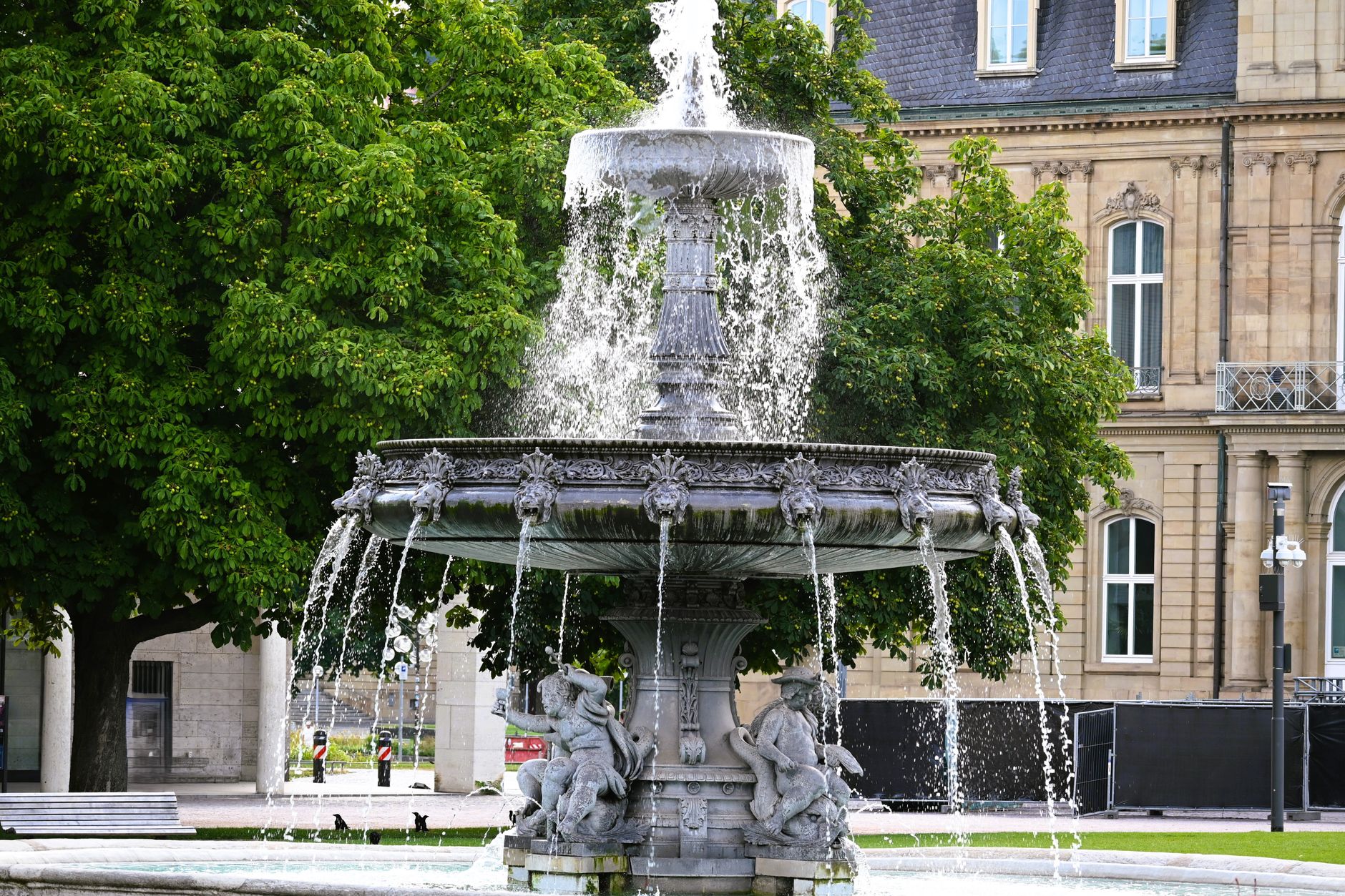 Schlossplatz and the New Palace