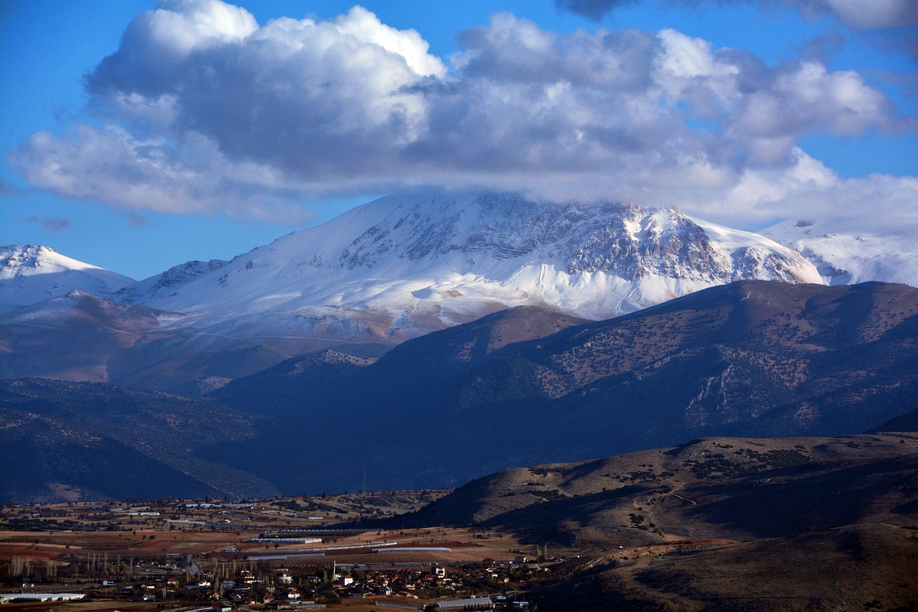The Serafettin range highlands