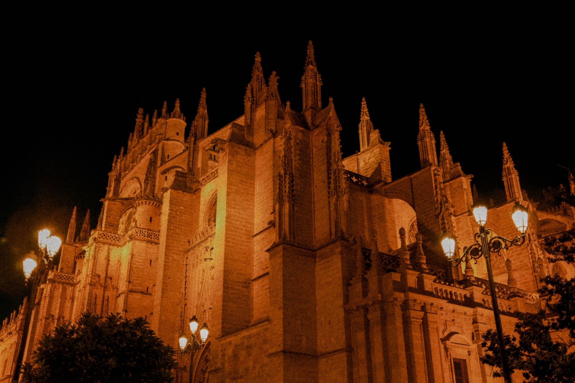 Katedral ve Giralda