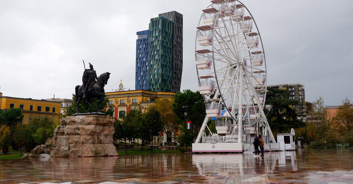 Skanderbeg Meydanı