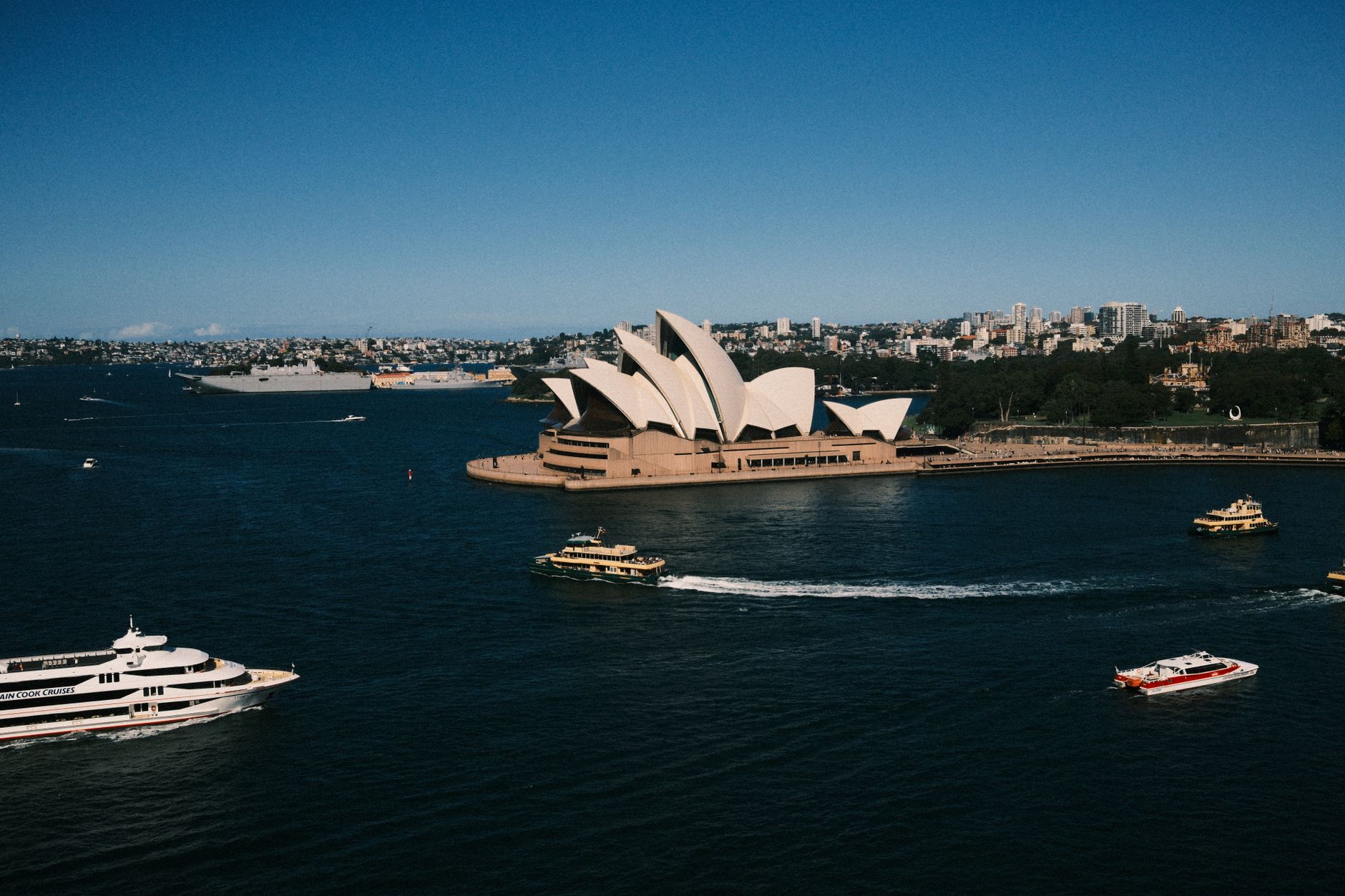 Sydney Opera Binası