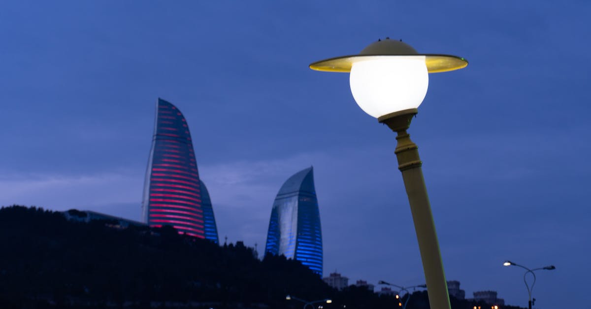 Yanardağ ve çamur volkanları
