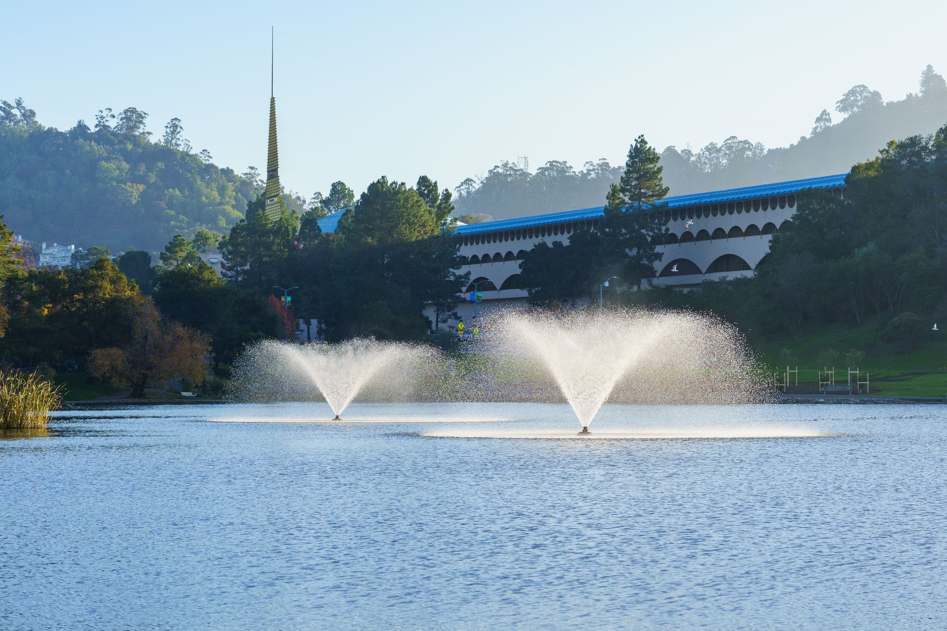 Yanbu Gölü Parkı